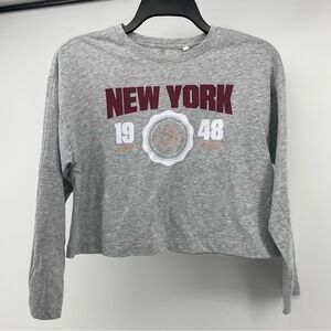 DSG Girls “NY 1948” Cropped Long Sleeve Heather Gray Shirt- Size M (10/12)